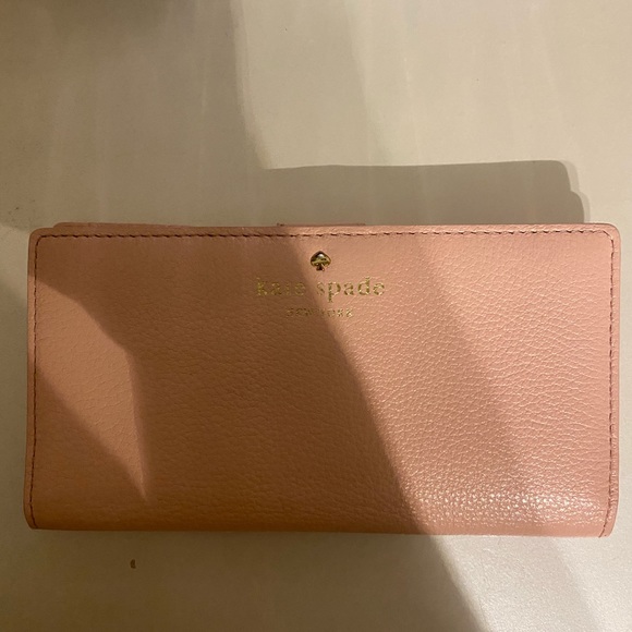 Kate spade wallet - Picture 2 of 3